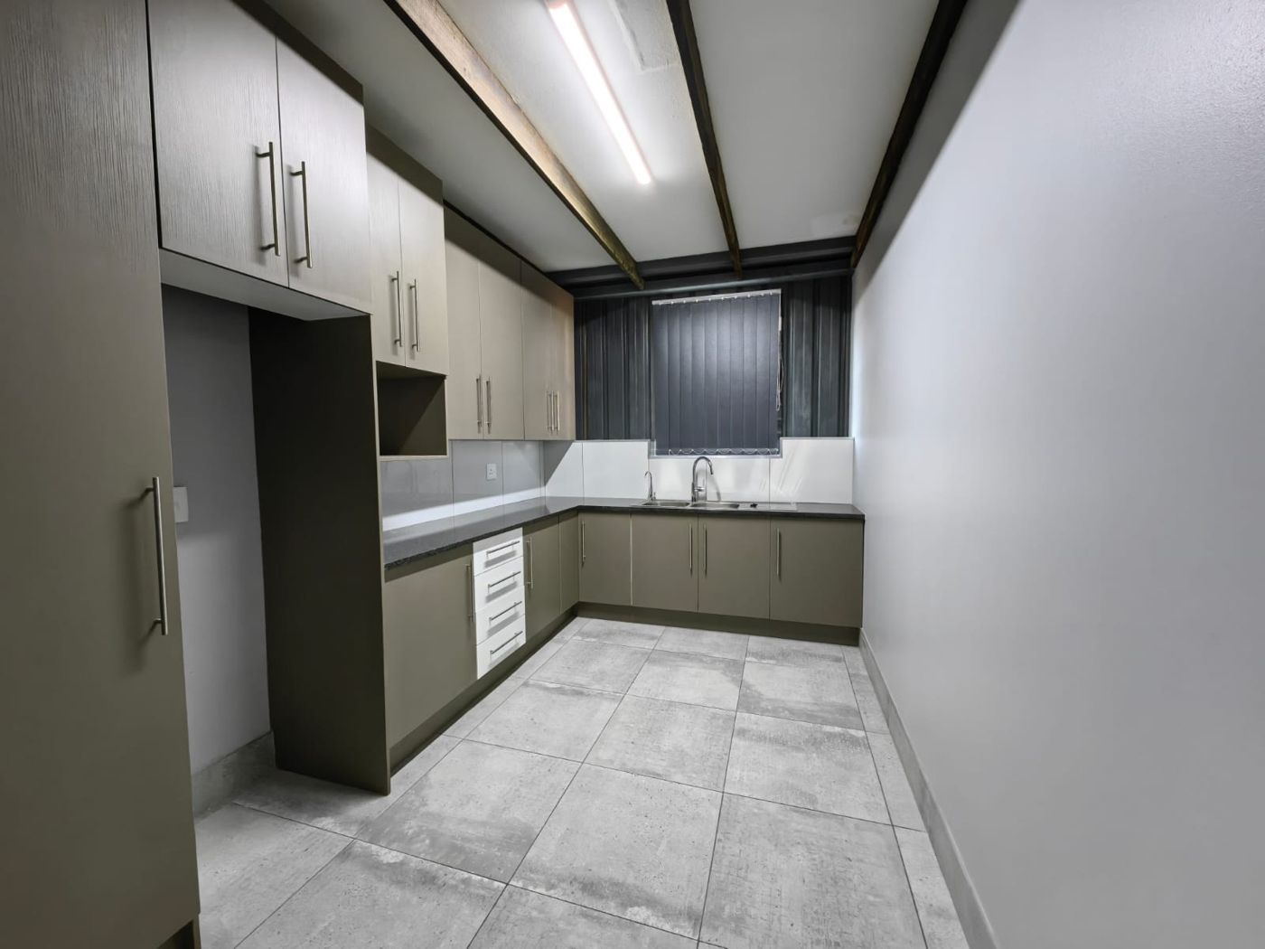 Kitchen renovation by SJ Maintenance and Construction, photo 8